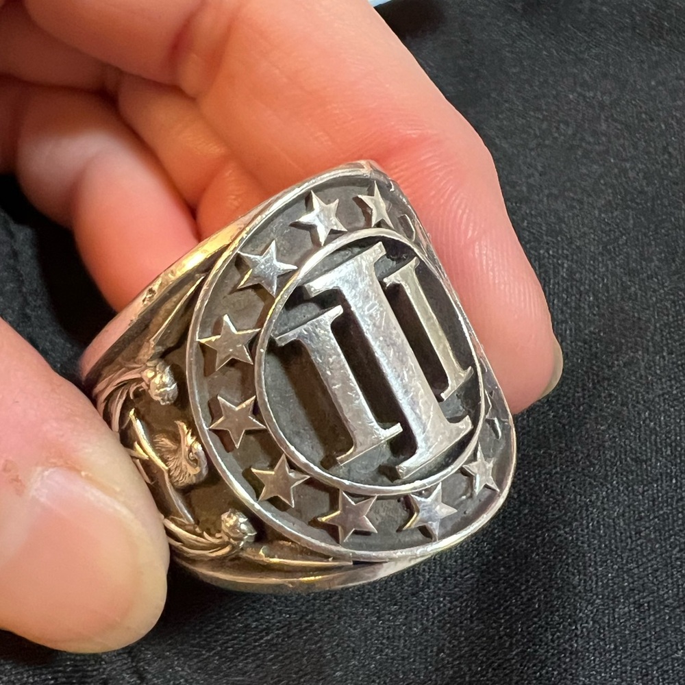 Unrivaled Designs Men’s ring.